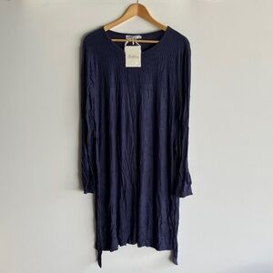Chic Navy Long Sleeve Top